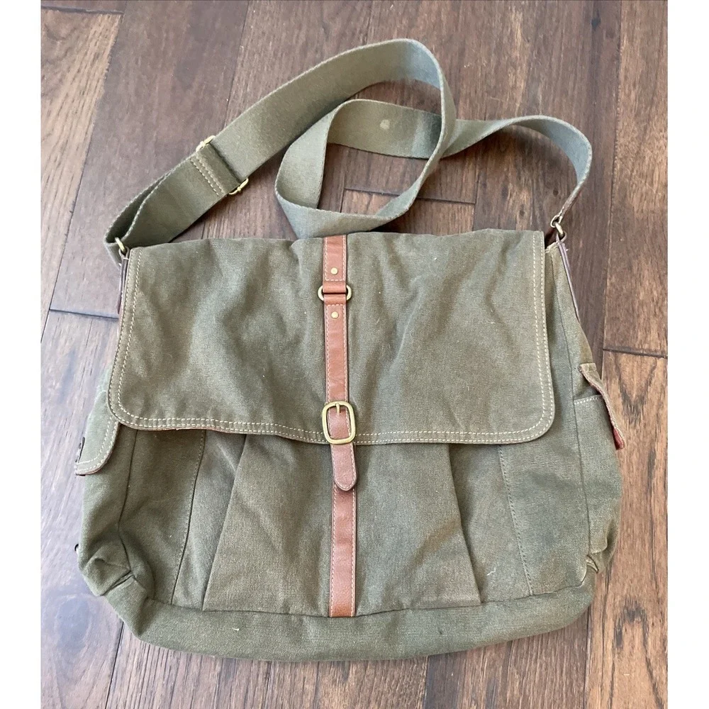 Fossil‎ Leather &Canvas Messenger Commuter Brown W/ Multiple Pockets Bag